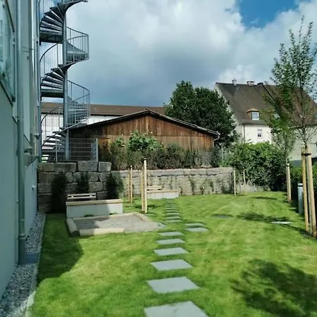 Wohnen Direkt Am Uferpark Mit Grossem Balkon Und Seeblick Apartment *